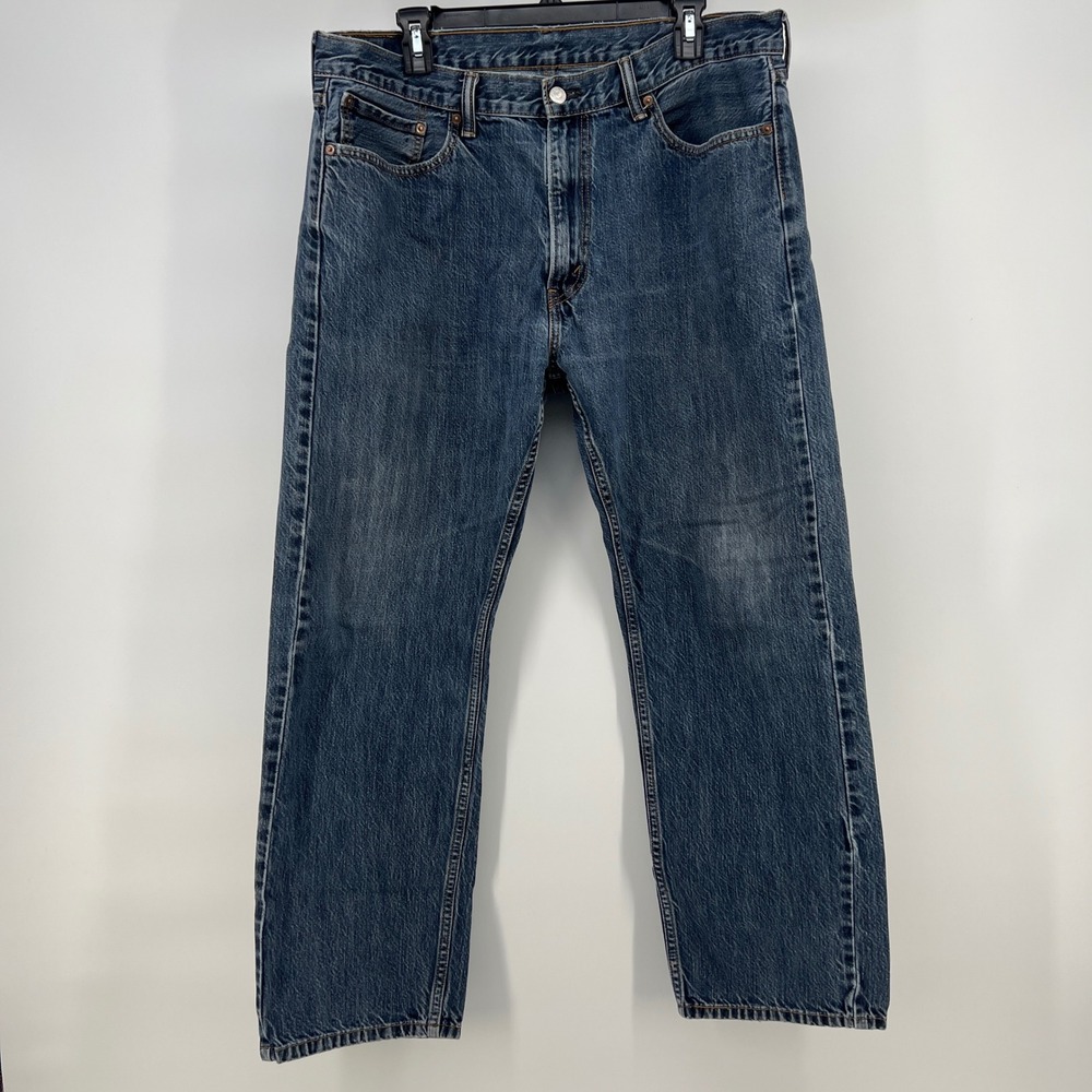 Levis 505 Regular Fit Straight Leg Jeans Mens 38x30 Medium Wash Blue Cotton‎